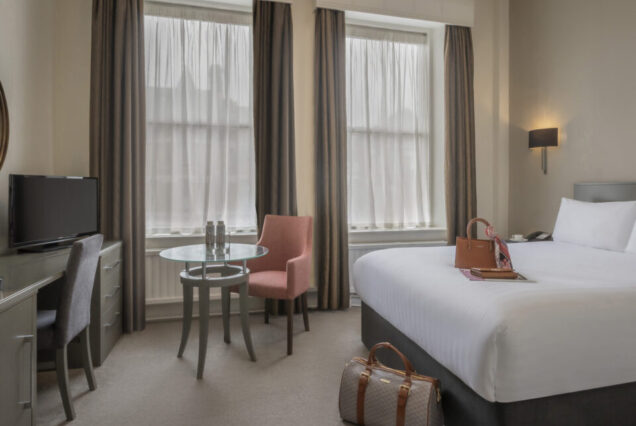 Metropole Hotel Executive King Room with 3 Nights Bed & Breakfast & A Cork Whiskey Journey
